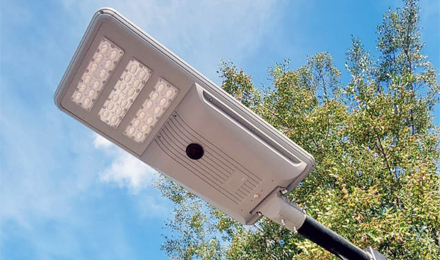 LKH model all in one solar street lights for public roadway lighting in Chile